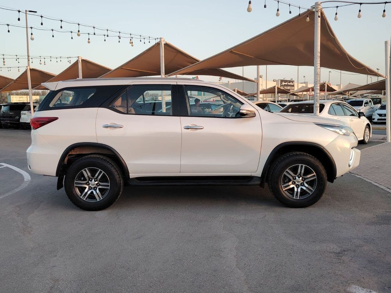 2017 Toyota Fortuner EXR thumbnail 5