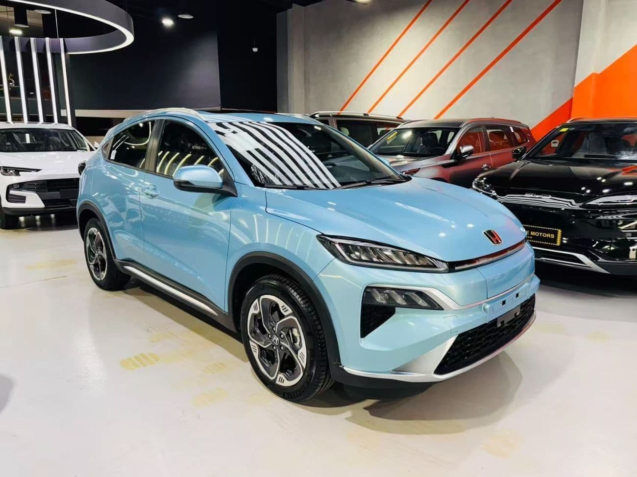 2025 Honda MNV thumbnail 2