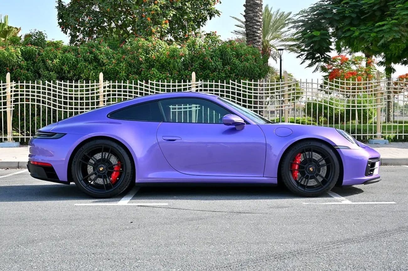 2024 Porsche 911 CARRERA GTS thumbnail 5