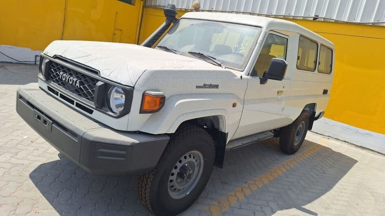 2026 Toyota Land Cruiser 70 LC 78 HARDTOP 2.8L AT thumbnail 2
