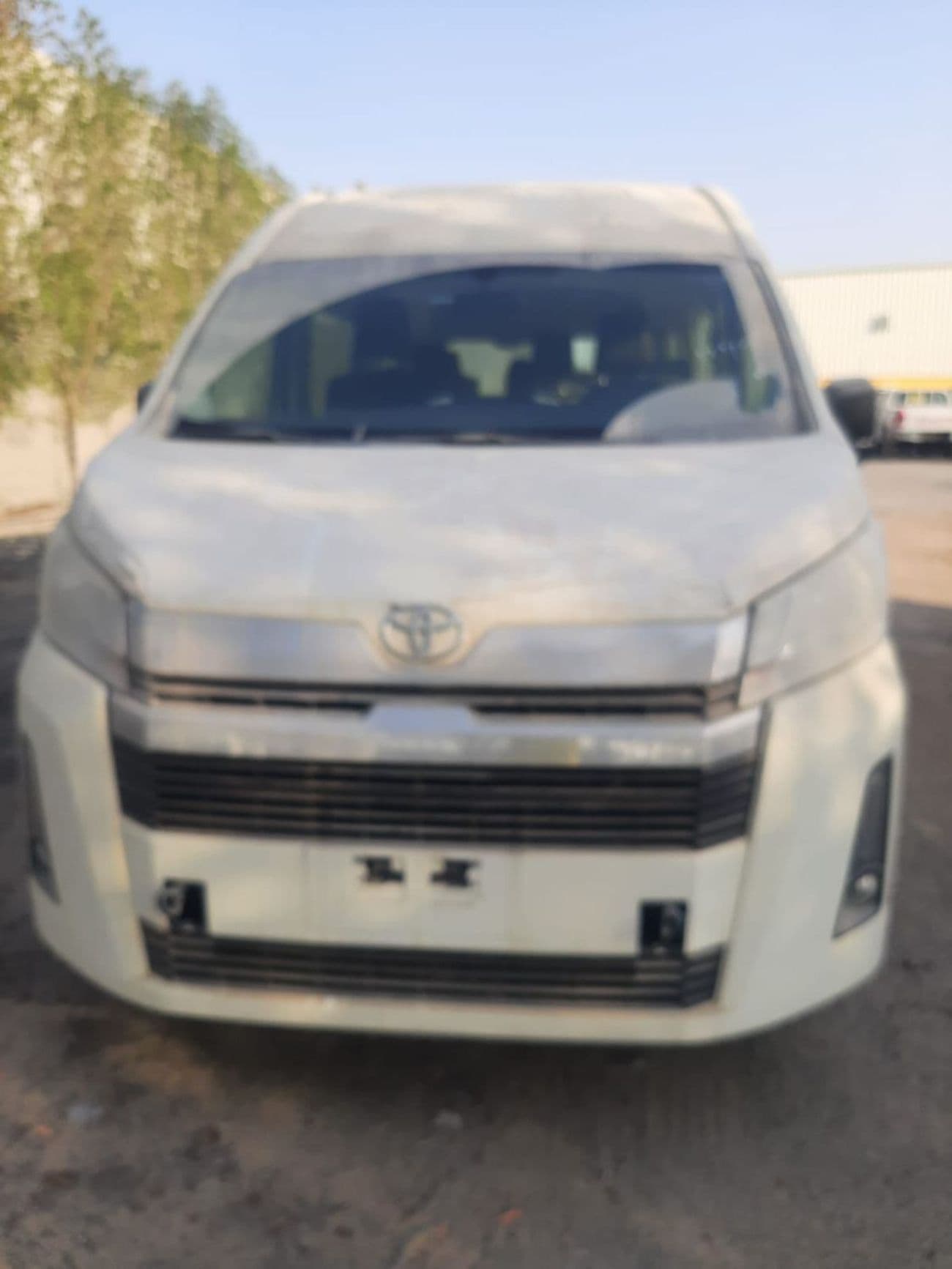 2026 Toyota Hiace GL thumbnail 2