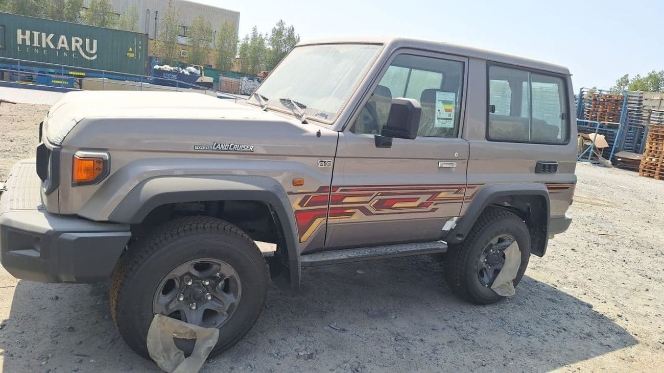 2026 Toyota Land Cruiser 70 LC 78 HARDTOP 4.0L MT