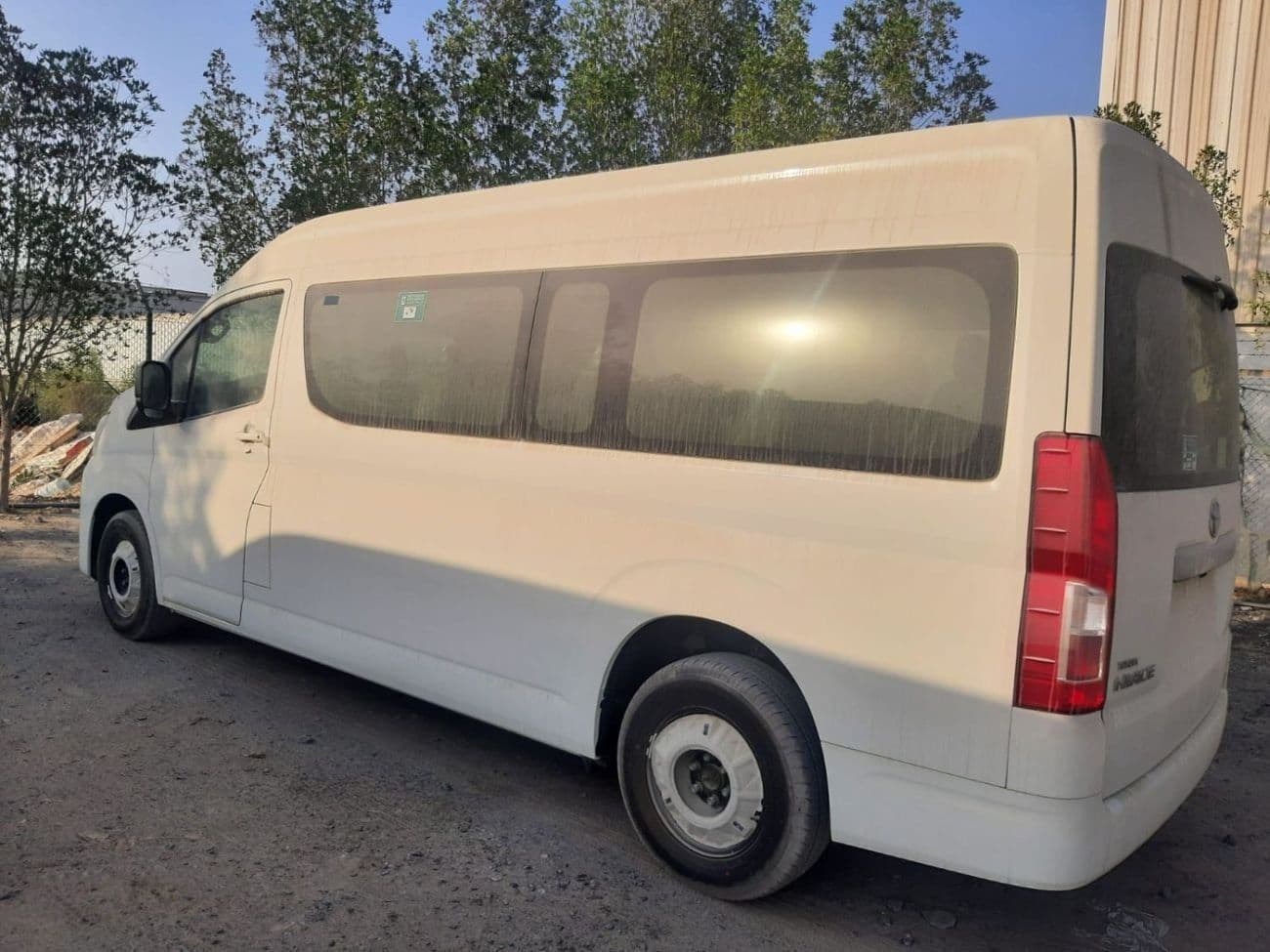 2026 Toyota Hiace GL thumbnail 3