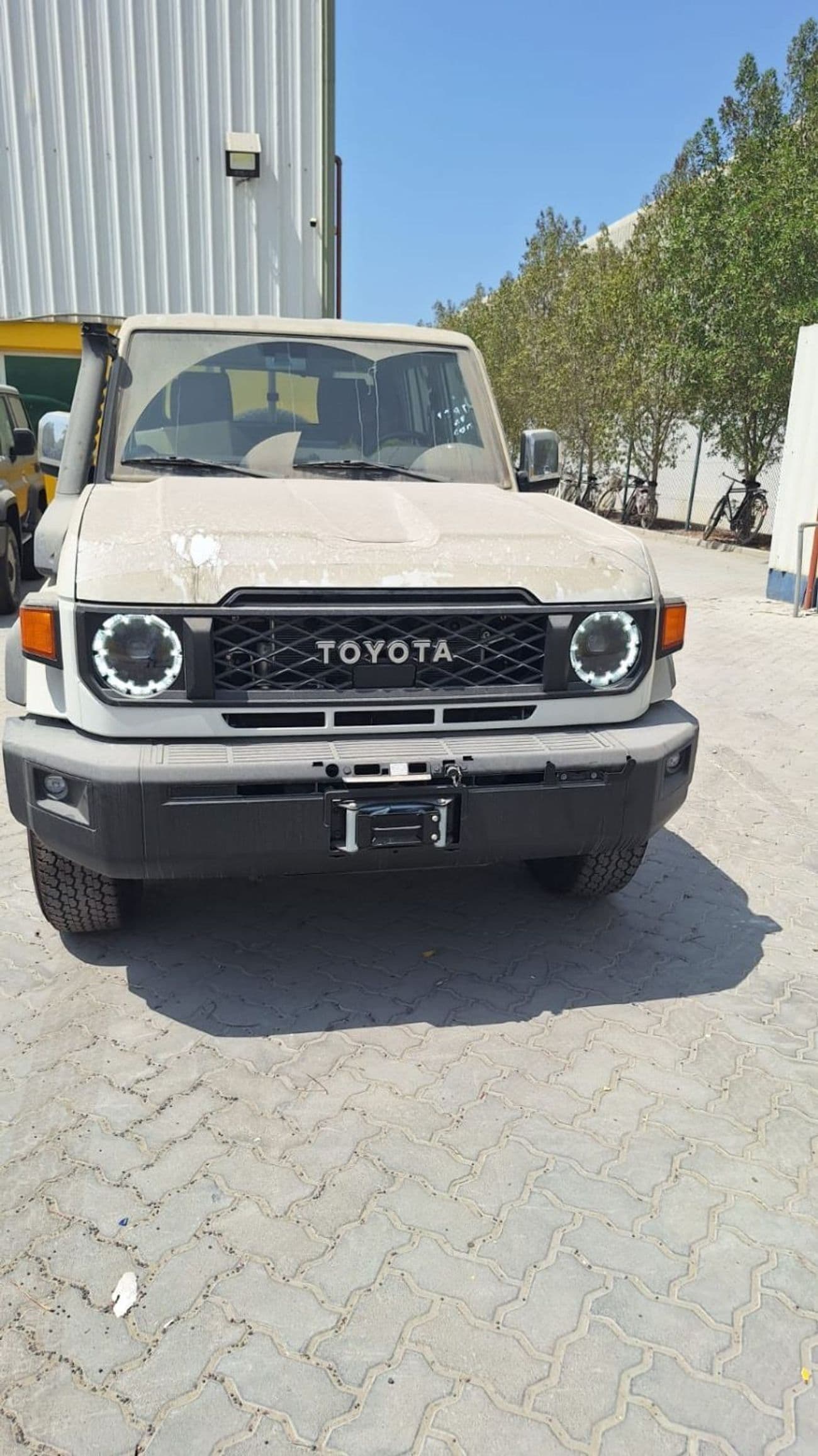 2026 Toyota Land Cruiser 70 LC79 GXR thumbnail 2