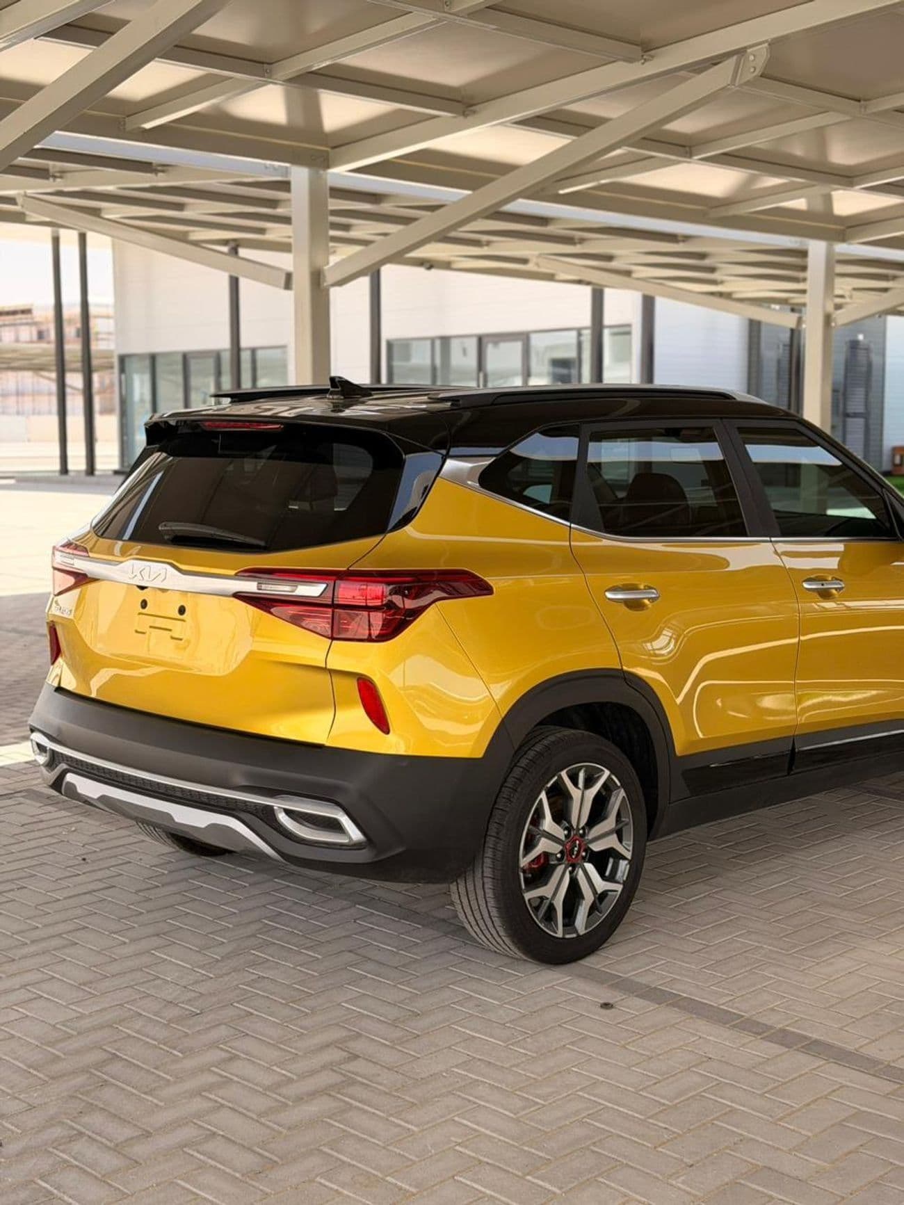 2023 Kia Seltos GT LINE thumbnail 3