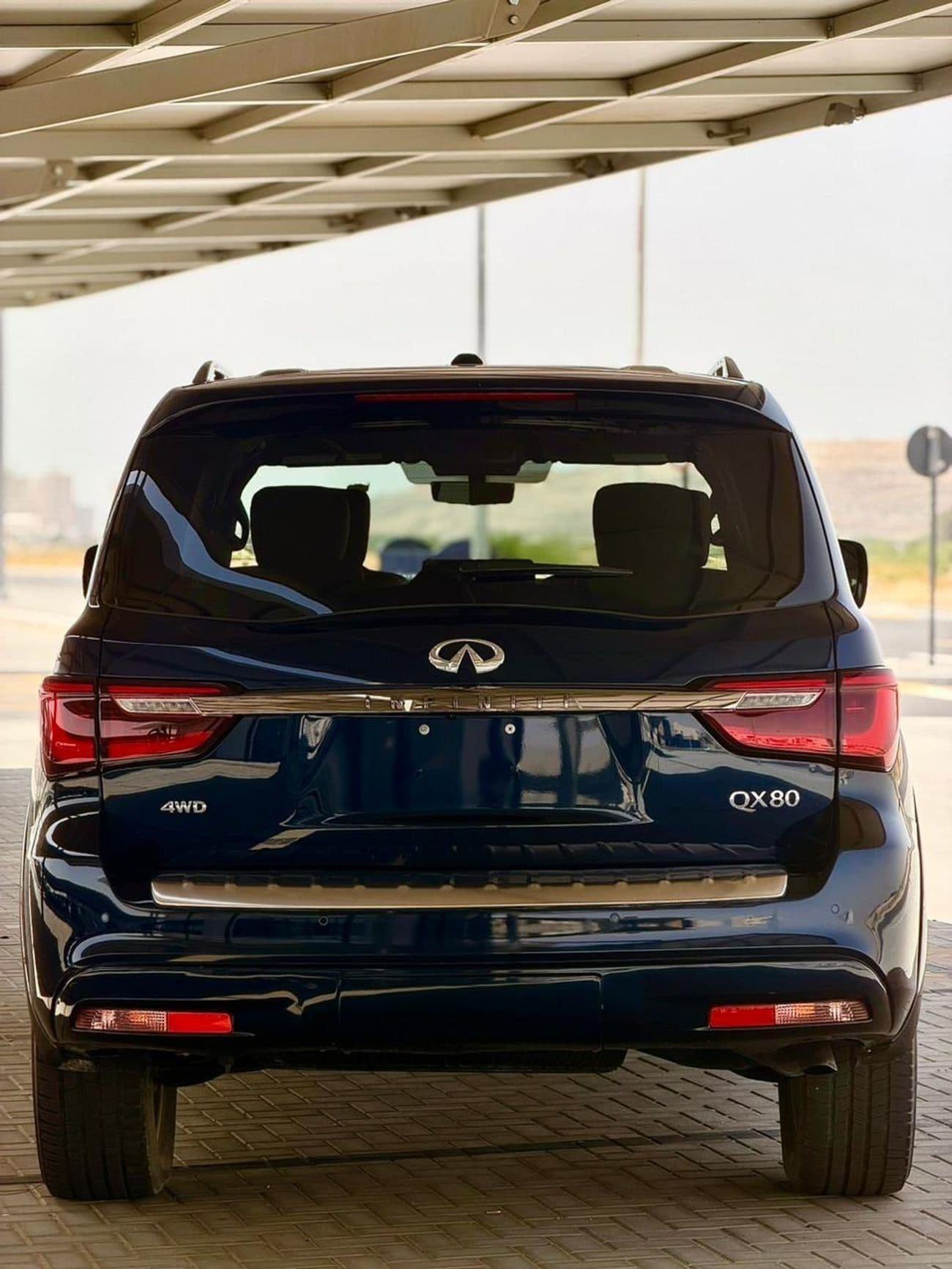 2024 Infiniti QX80 LUXE SENSORY thumbnail 5