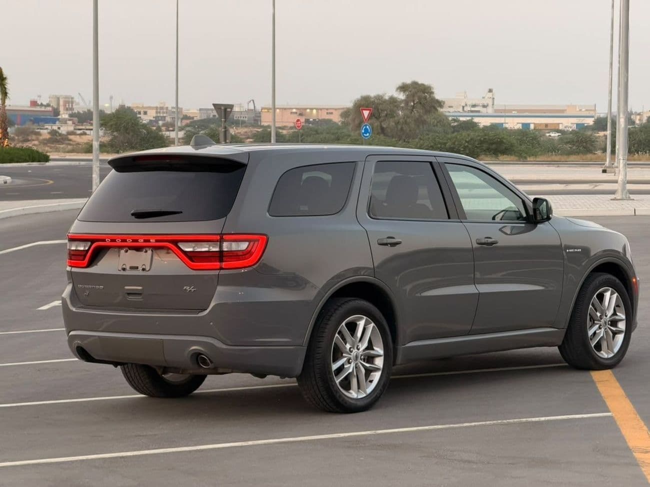 2022 Dodge Durango R/T thumbnail 6