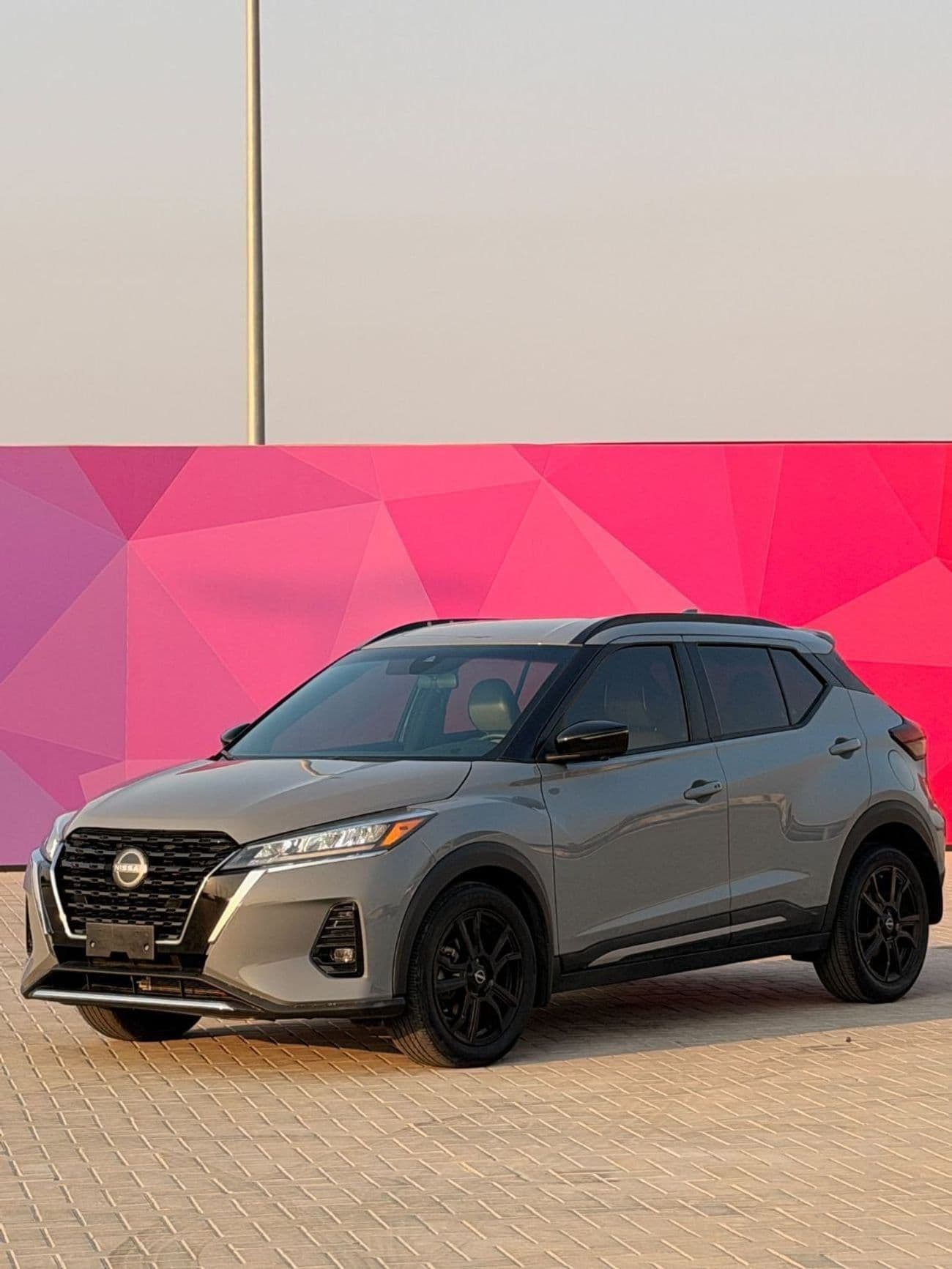 2024 Nissan Kicks SL thumbnail 4