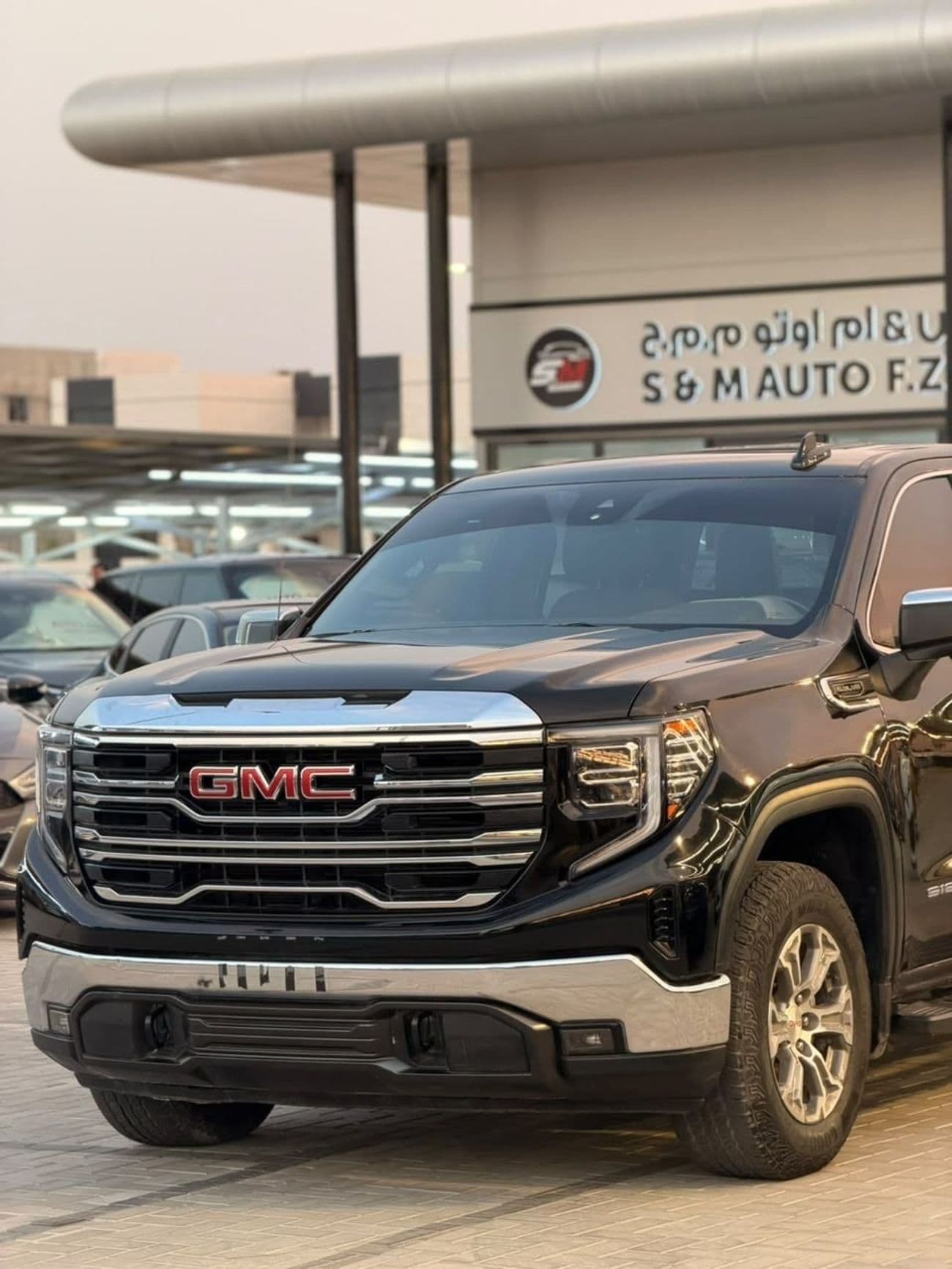 2022 GMC Sierra 1500 CREWCAB SLT thumbnail 3