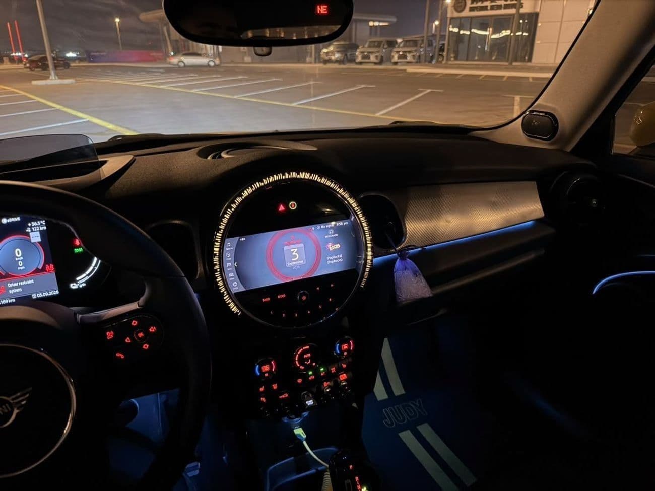 2023 Mini Cooper SE thumbnail 7