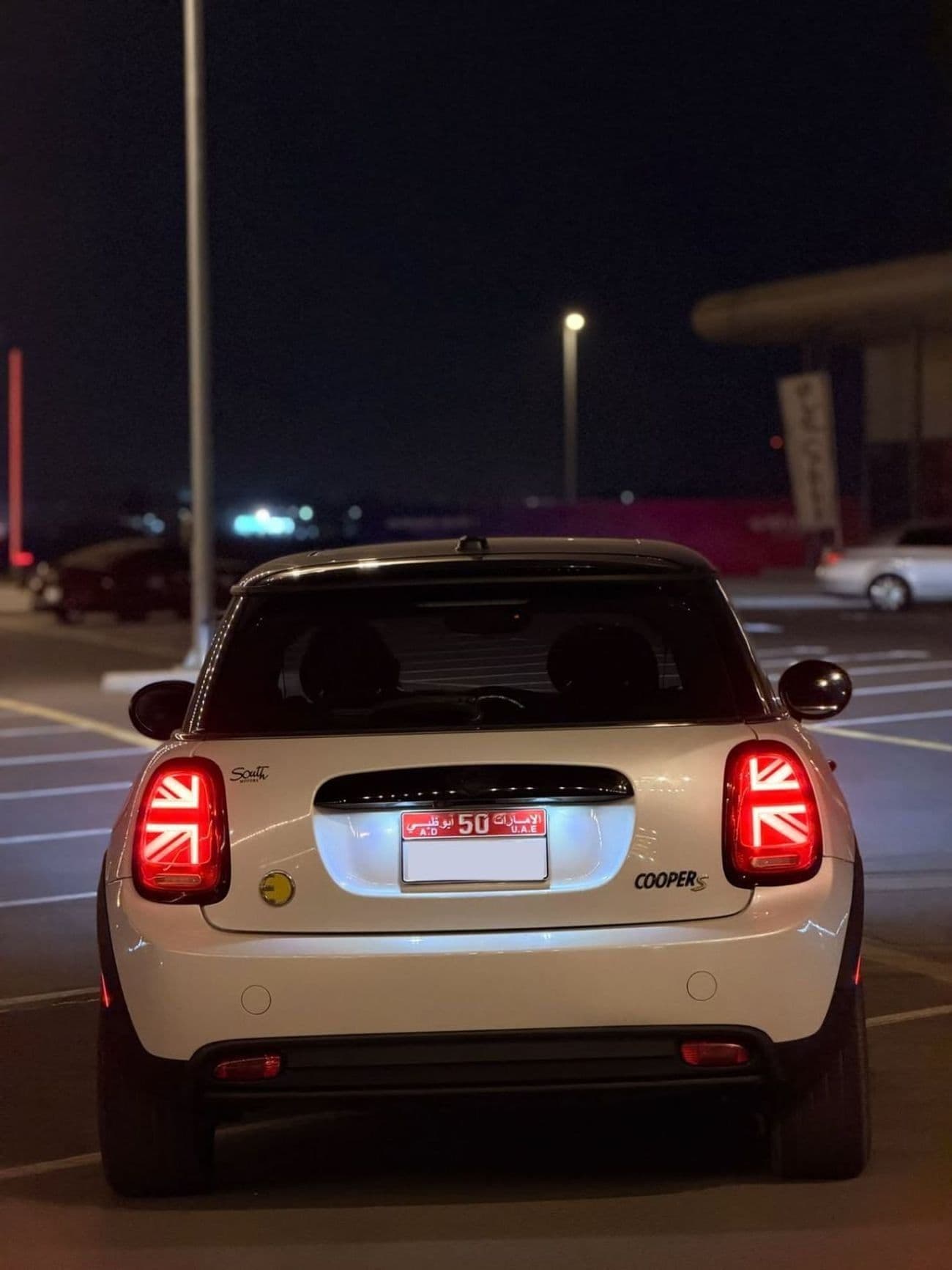 2023 Mini Cooper SE thumbnail 3