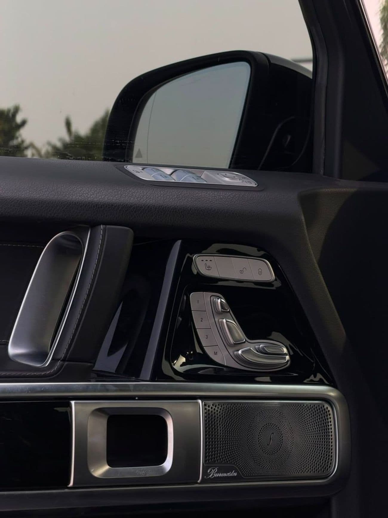 2021 Mercedes Benz G63 AMG STANDARD thumbnail 8