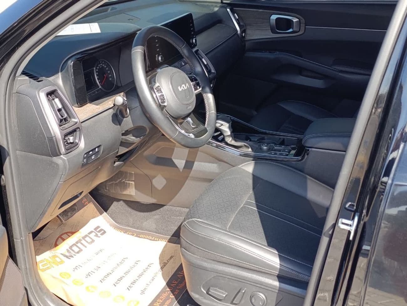 2023 Kia Sorento EX thumbnail 5