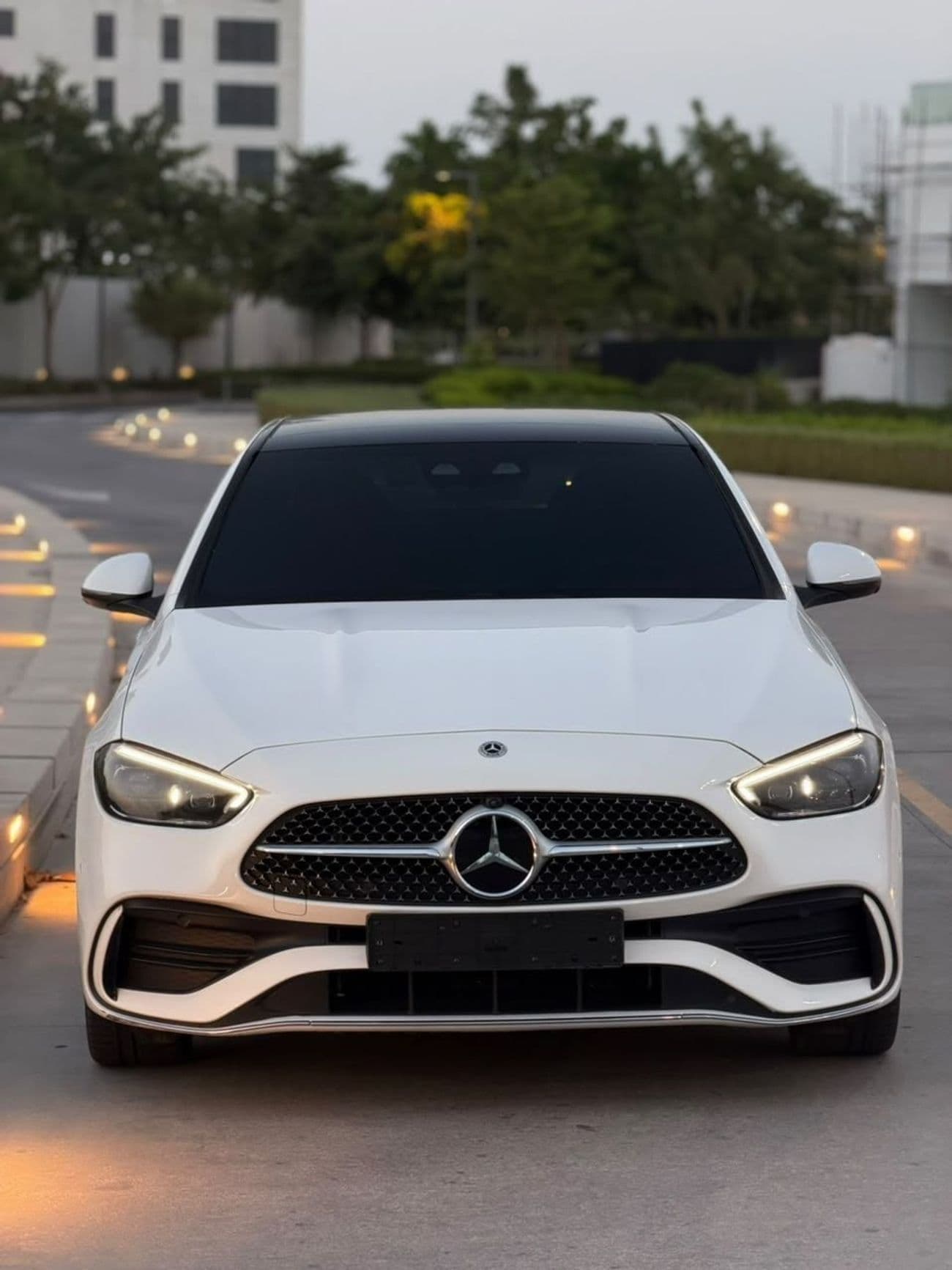 2022 Mercedes Benz C300 AMG thumbnail 3
