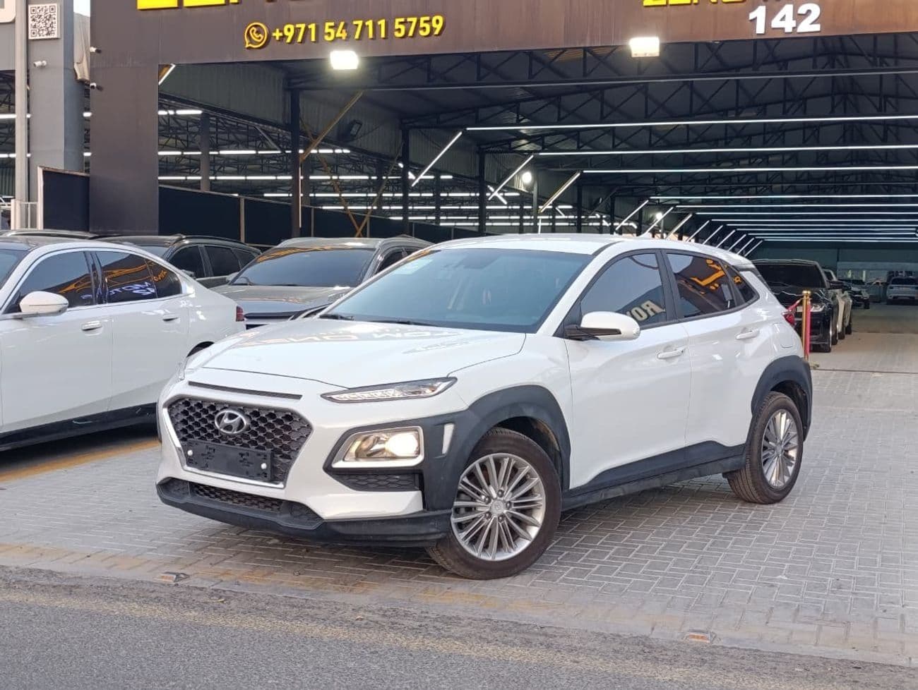 2020 Hyundai Kona GLS thumbnail 2