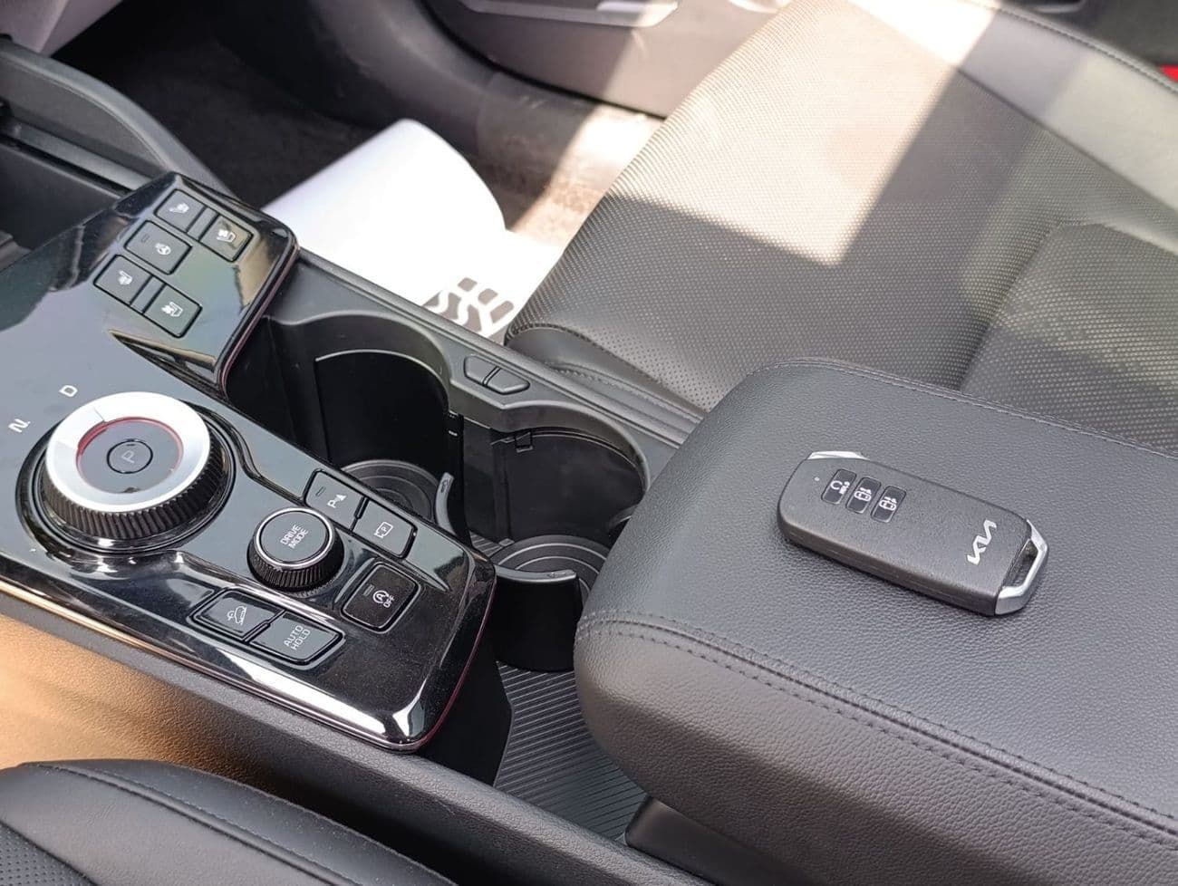 2024 Kia Sportage SX thumbnail 5