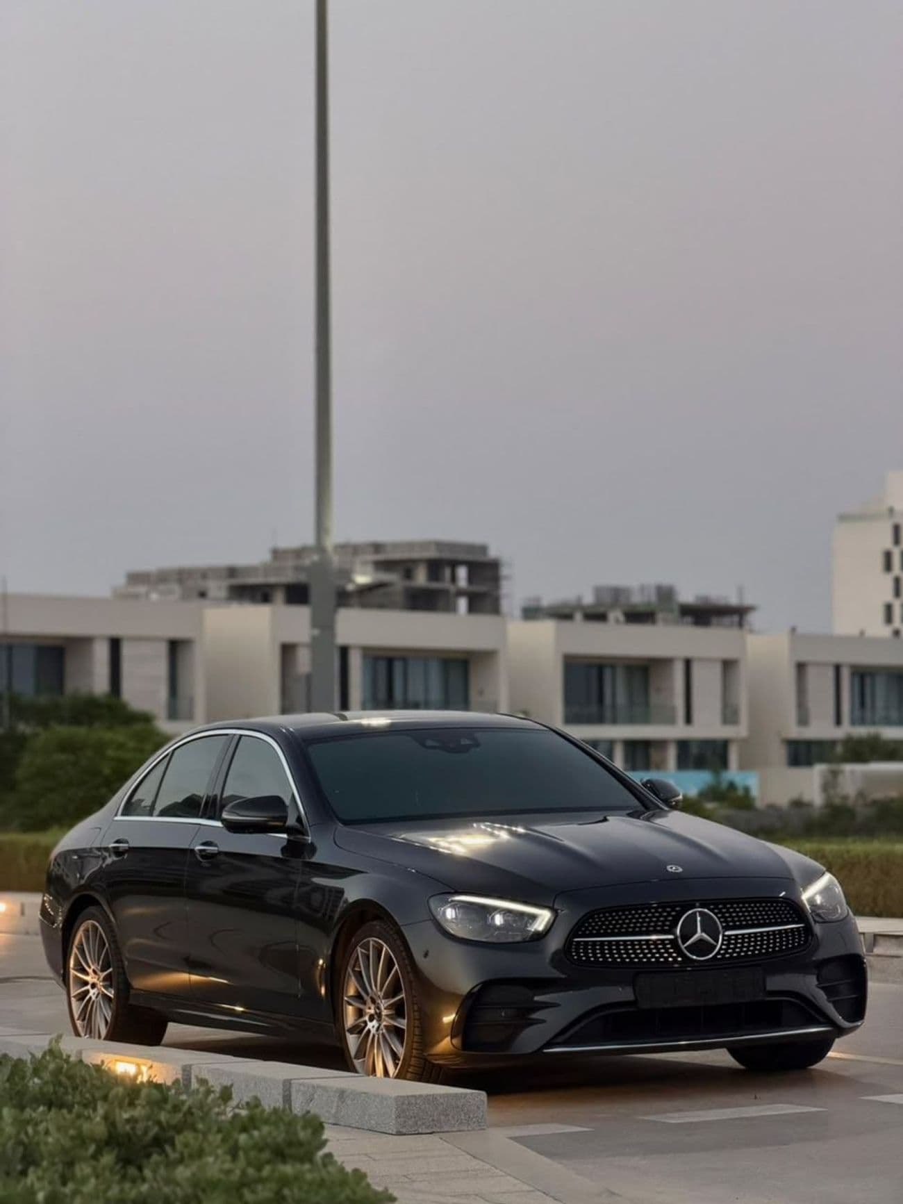 2022 Mercedes Benz E350 4MATIC thumbnail 2