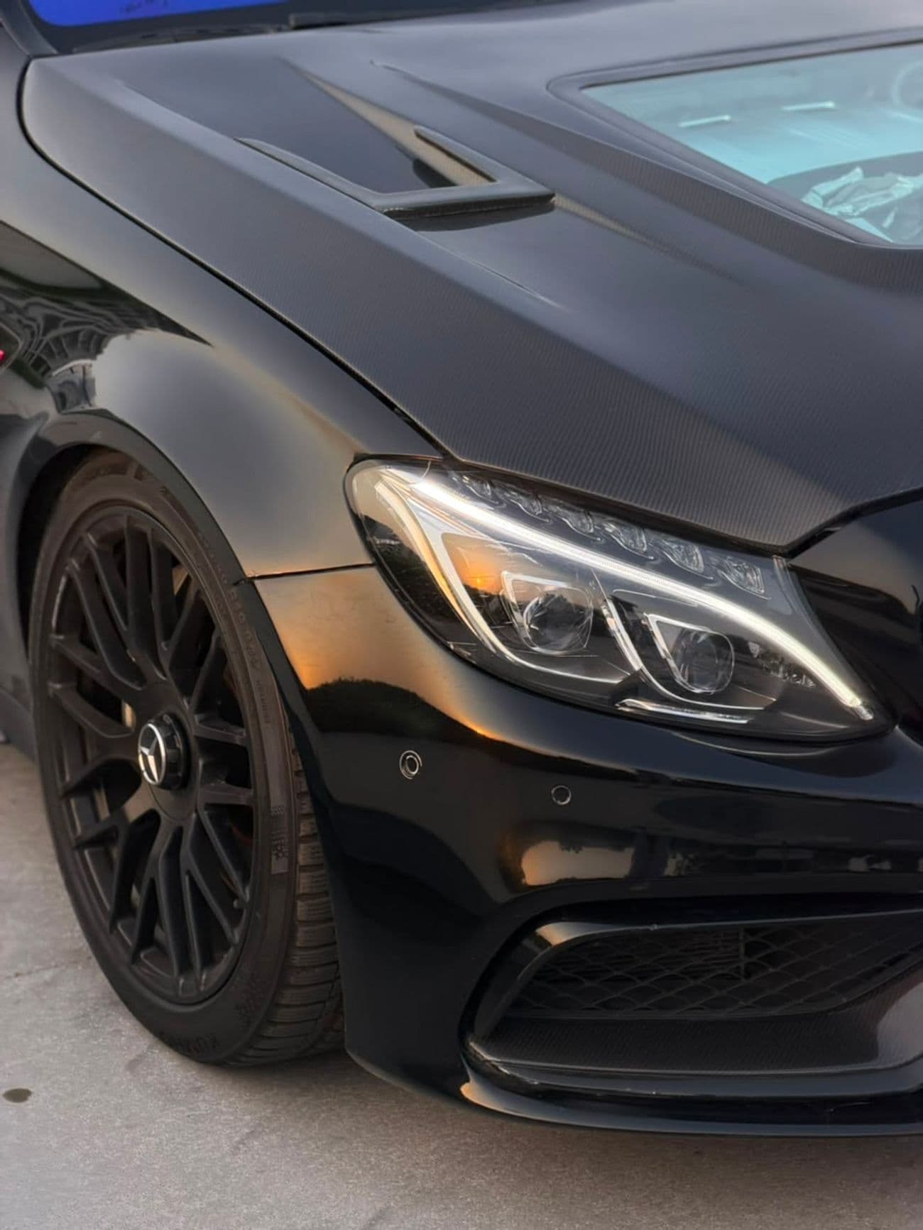 2016 Mercedes Benz C63 AMG S thumbnail 4