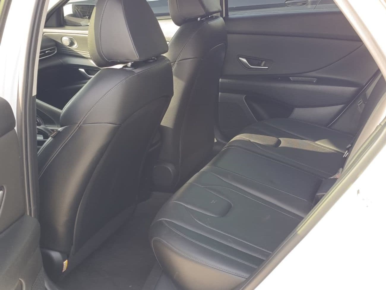 2021 Hyundai Avante STANDARD thumbnail 6