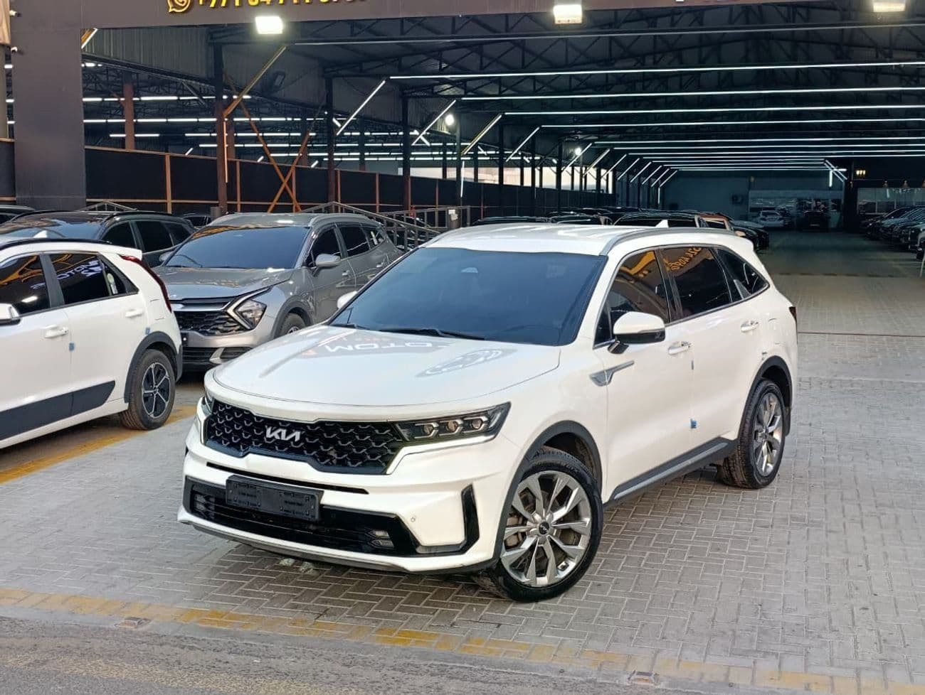 2022 Kia Sorento EX thumbnail 2