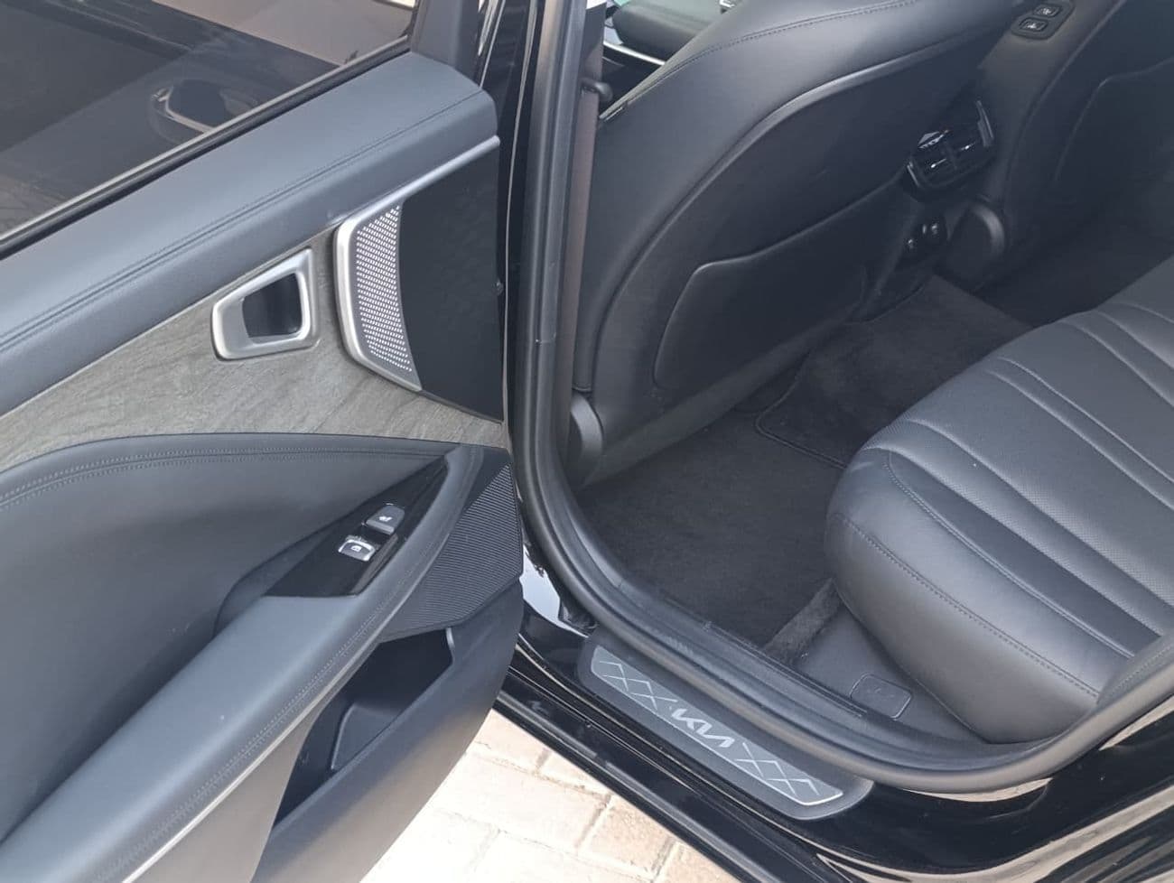 2022 Kia K8 EX DLX thumbnail 6
