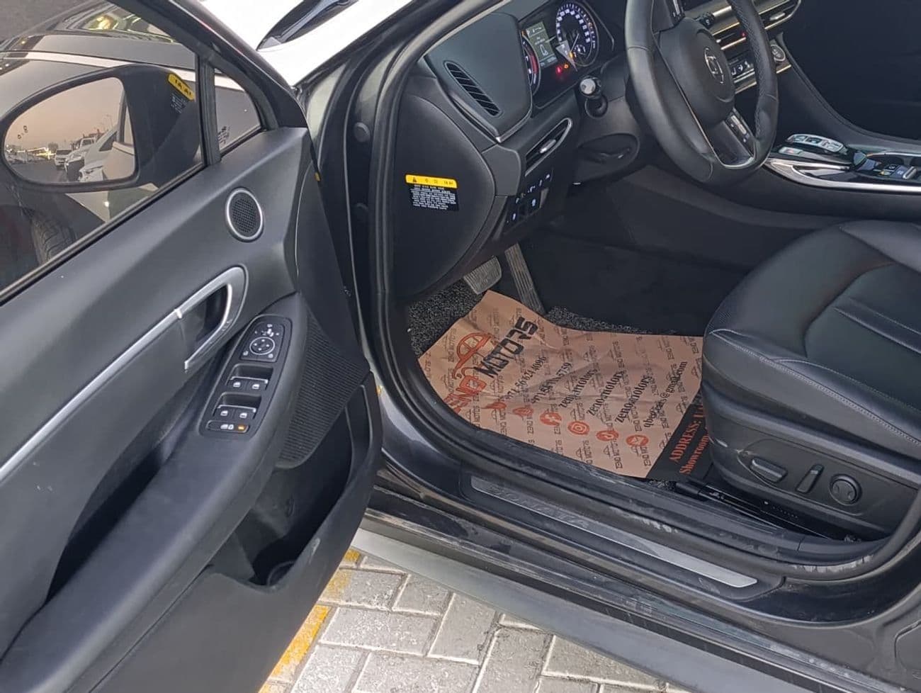 2020 Hyundai Sonata SEL thumbnail 3