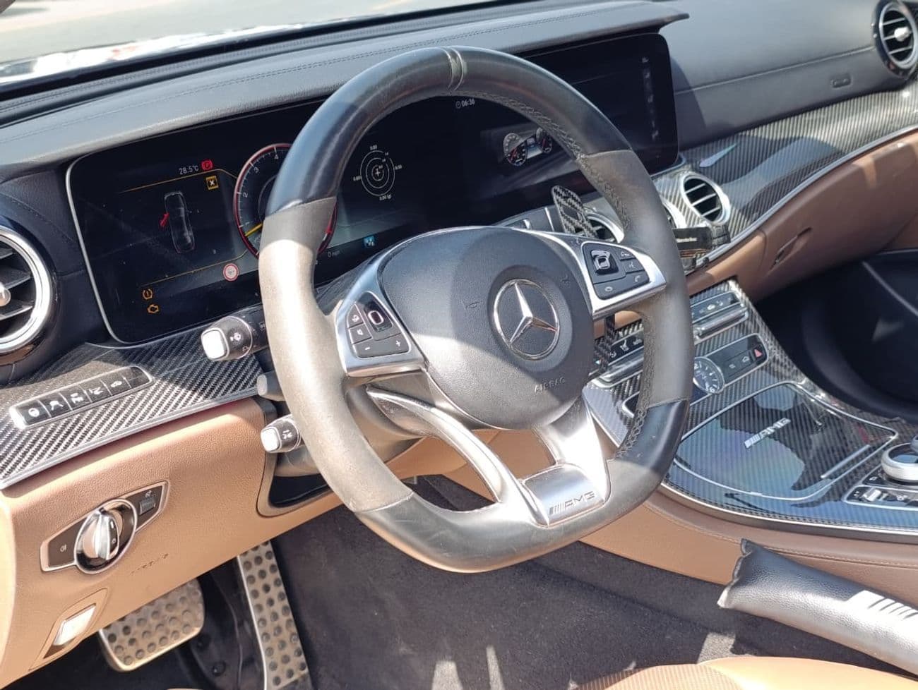 2018 Mercedes Benz E63 AMG thumbnail 5