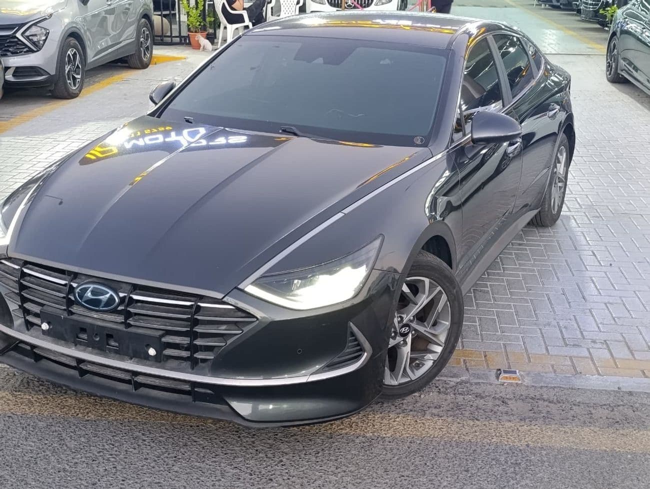 2020 Hyundai Sonata SEL thumbnail 2