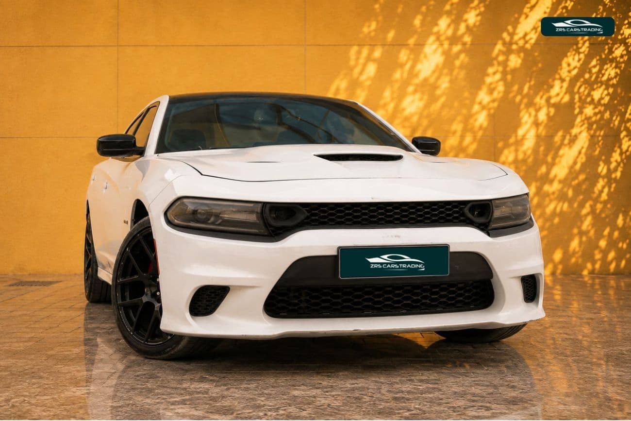 2015 Dodge Charger R/T thumbnail 2