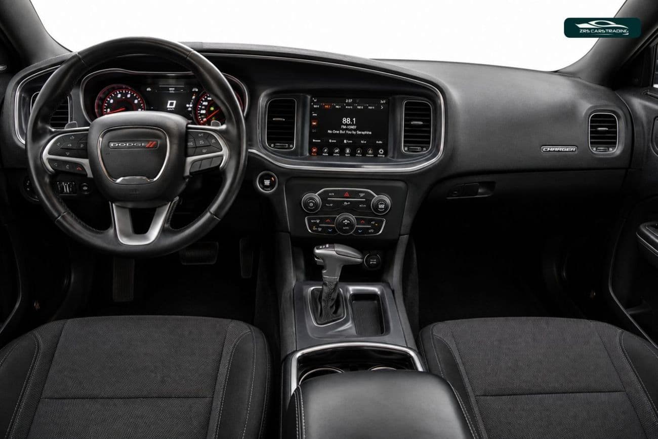 2015 Dodge Charger R/T thumbnail 8