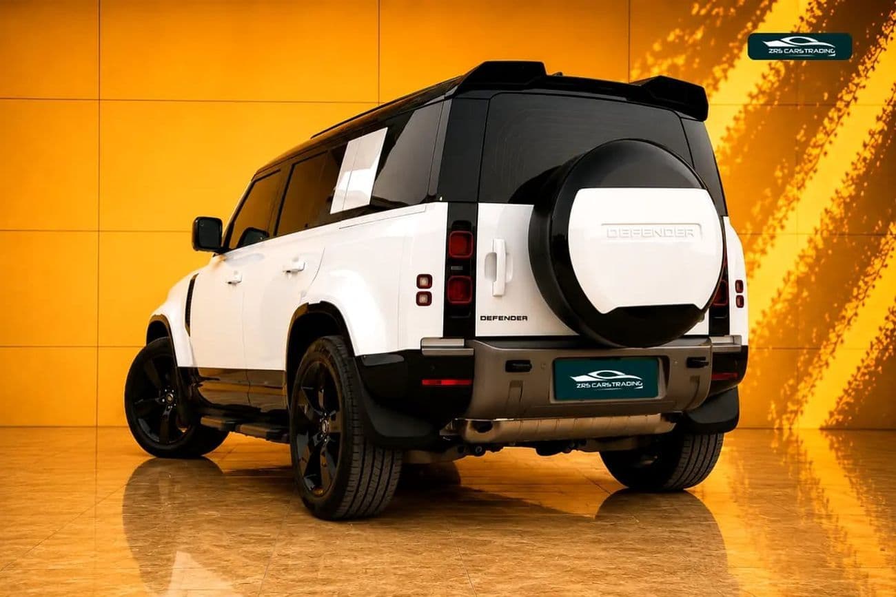 2025 Land Rover Defender thumbnail 5