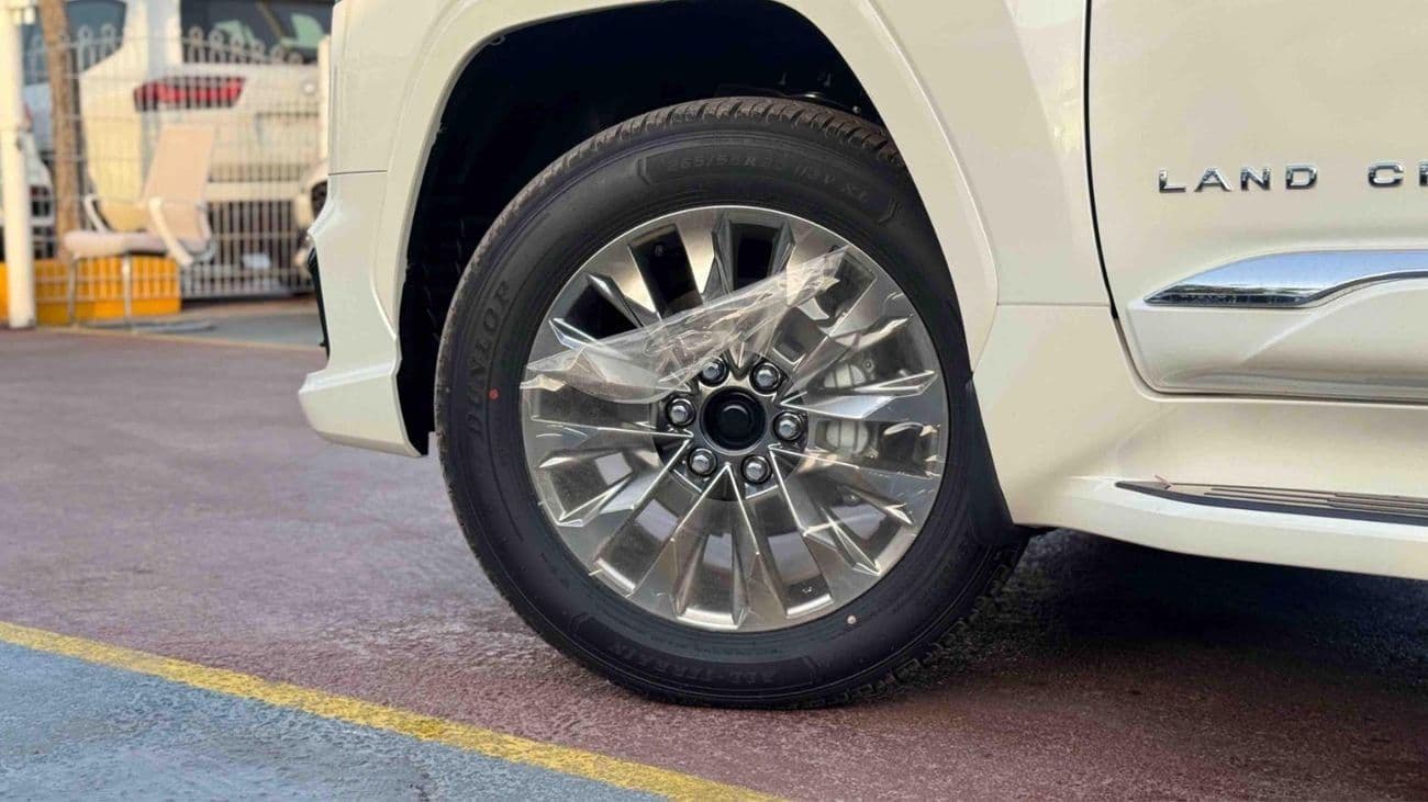 2026 Toyota Land Cruiser VX thumbnail 8