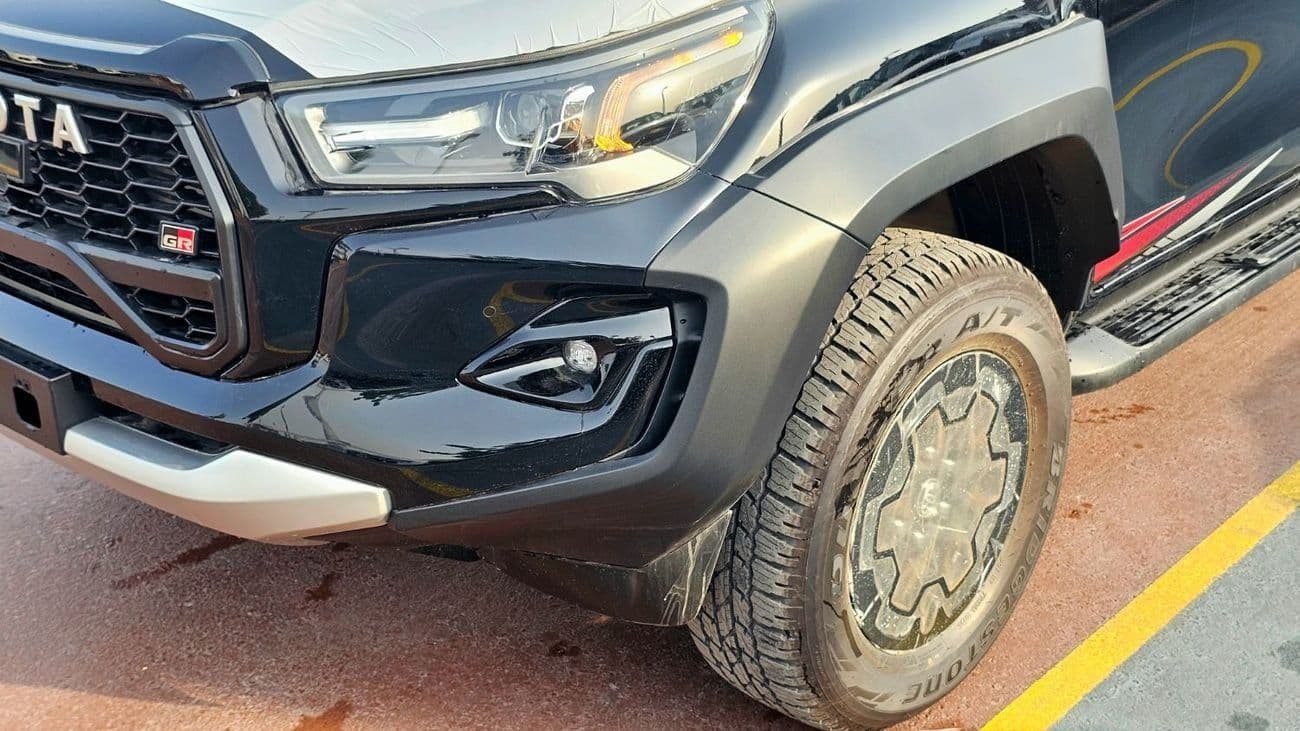 2026 Toyota Hilux GR SPORT thumbnail 6