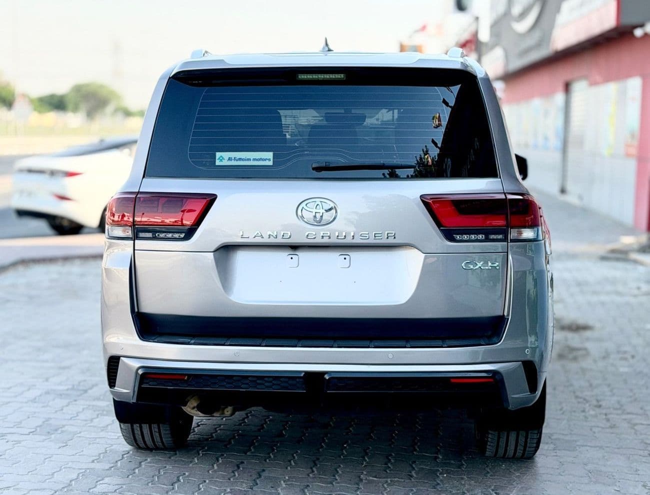 2022 Toyota Land Cruiser GXR thumbnail 8
