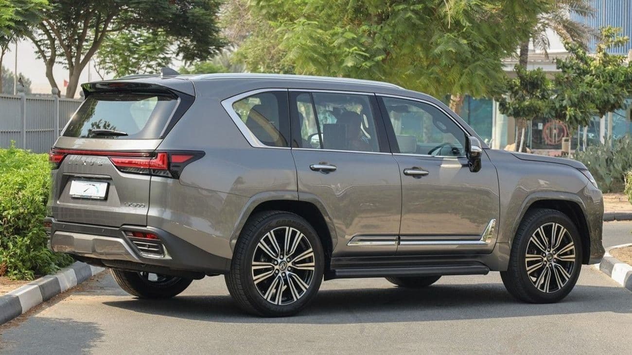 2026 Lexus LX600 SIGNATURE thumbnail 8