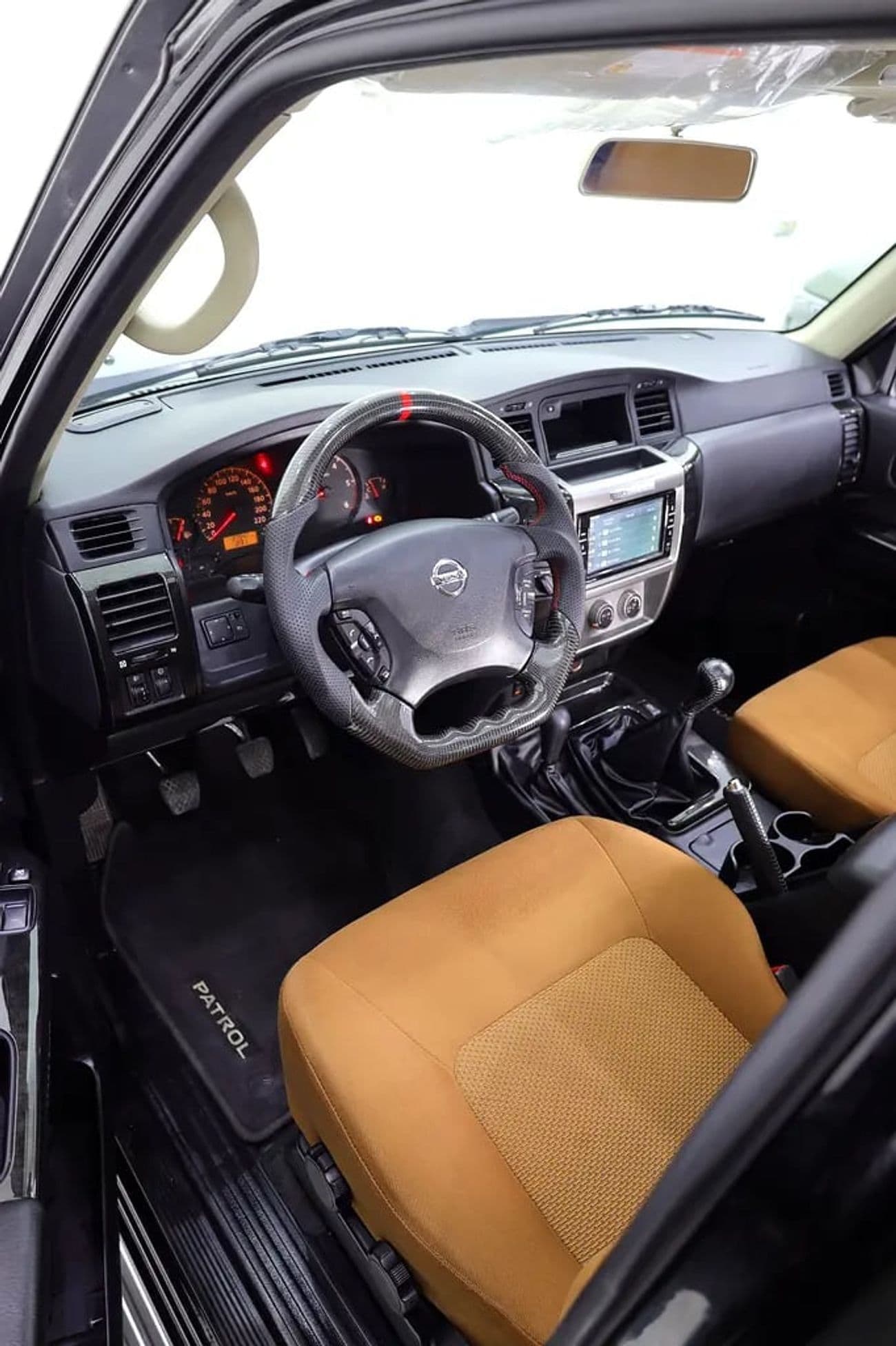 2022 Nissan Patrol SUPER SAFARI thumbnail 5