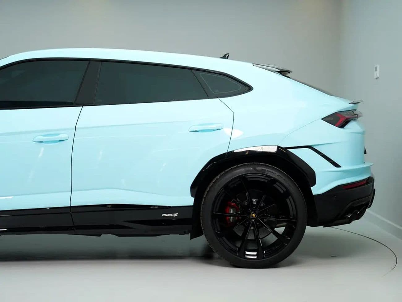 2024 Lamborghini Urus S thumbnail 5