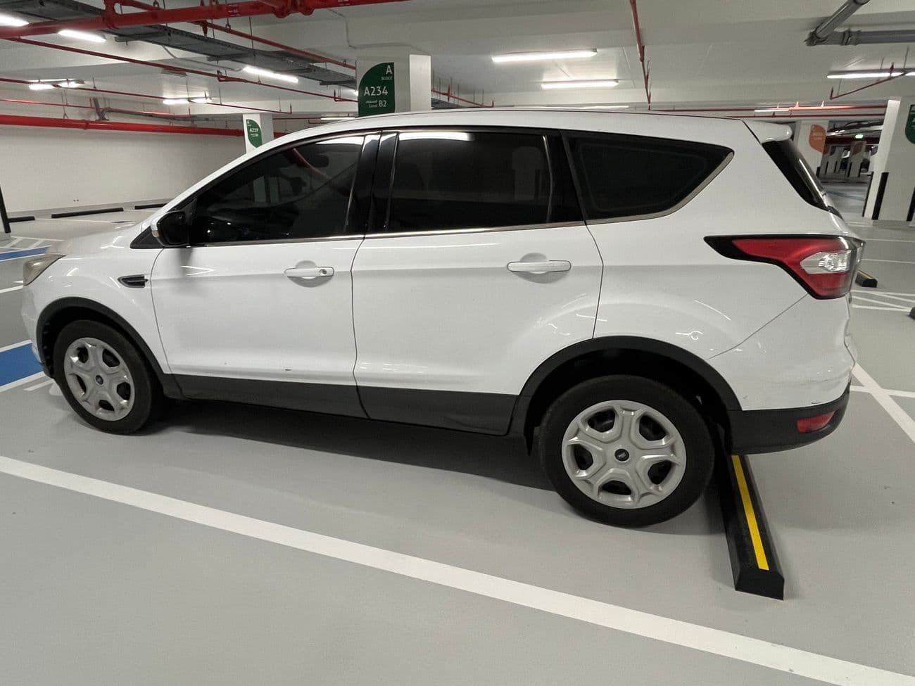 2018 Ford Escape SE thumbnail 5