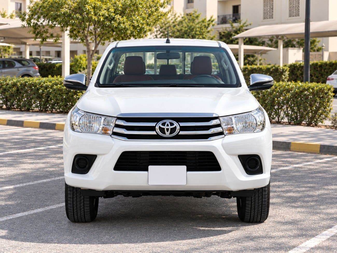 2021 Toyota Hilux GL thumbnail 2