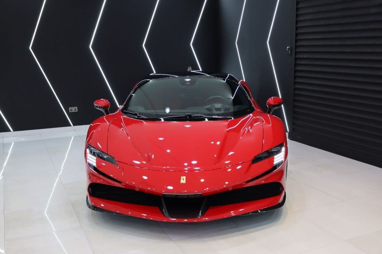 2022 Ferrari SF90 STRADALE thumbnail 2