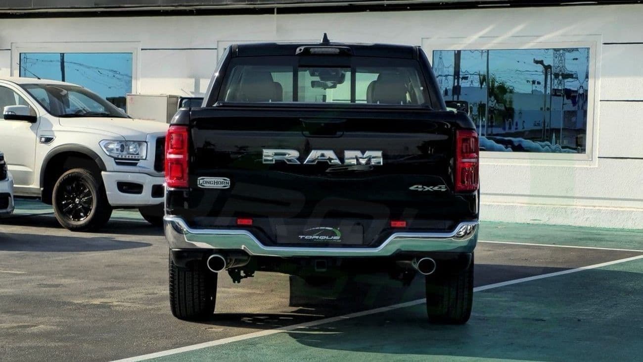 2026 RAM 1500 Limited Longhorn Crew Cab Hurricane H.O 3.0TT thumbnail 6