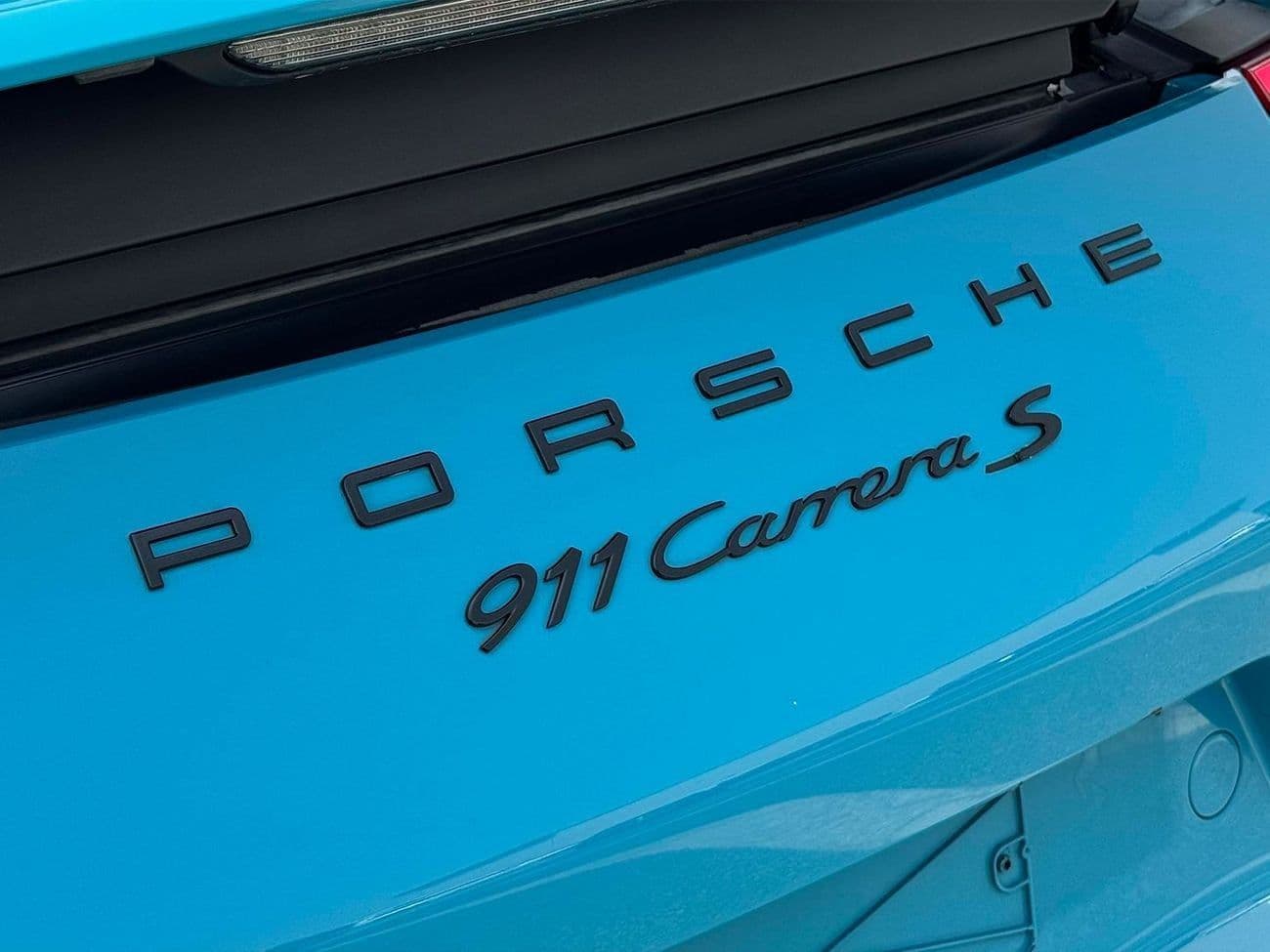 2017 Porsche 911 CARRERA thumbnail 6