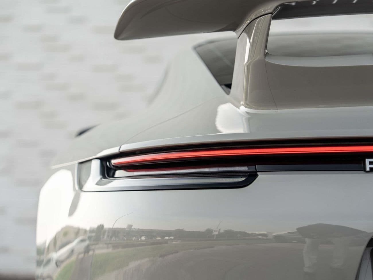 2024 Porsche 911 CARRERA thumbnail 6