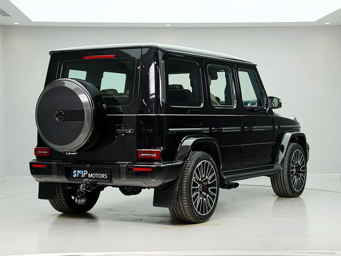 2026 Mercedes Benz G63 AMG STANDARD thumbnail 2