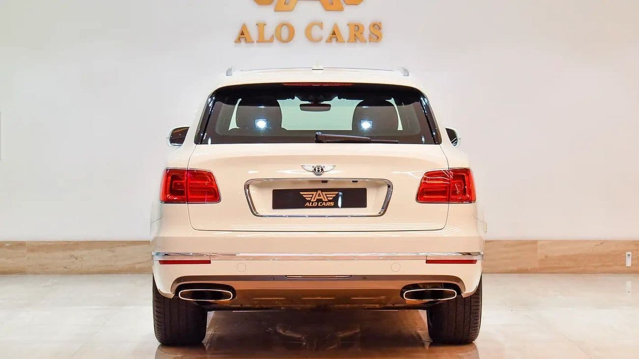 2017 Bentley Bentayga thumbnail 8