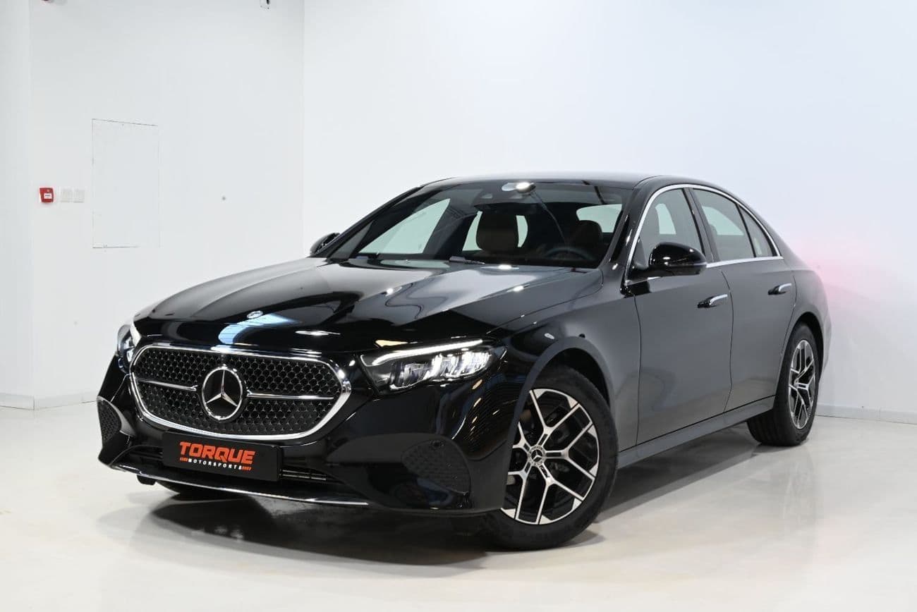 2026 Mercedes Benz E200 STANDARD thumbnail 3