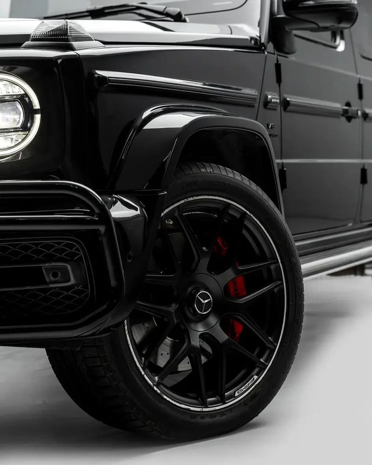 2022 Mercedes Benz G63 AMG thumbnail 3