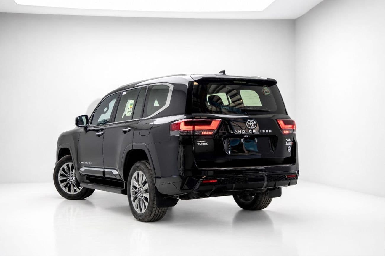 2026 Toyota Land Cruiser VXR thumbnail 5