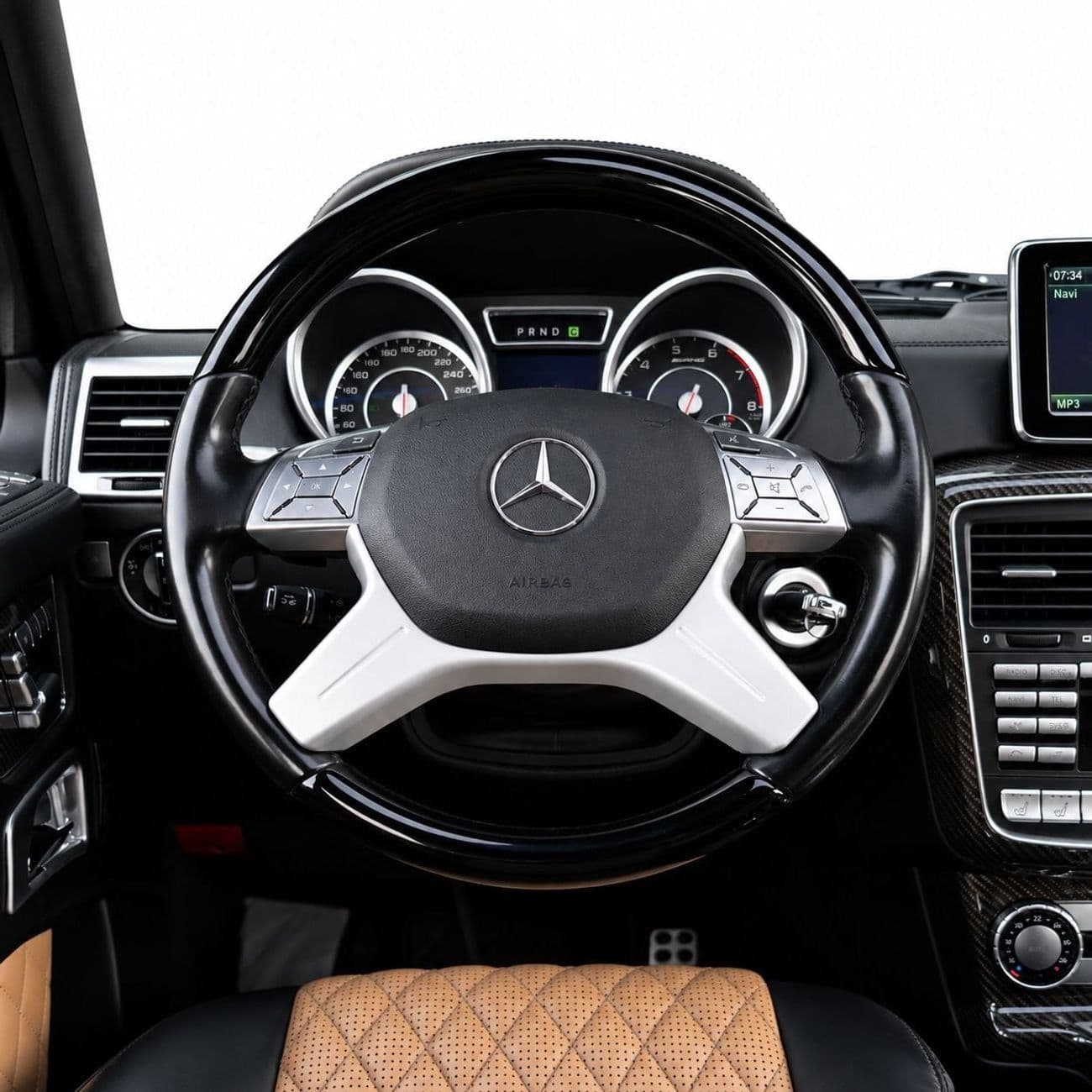 2015 Mercedes Benz G63 AMG STANDARD thumbnail 7