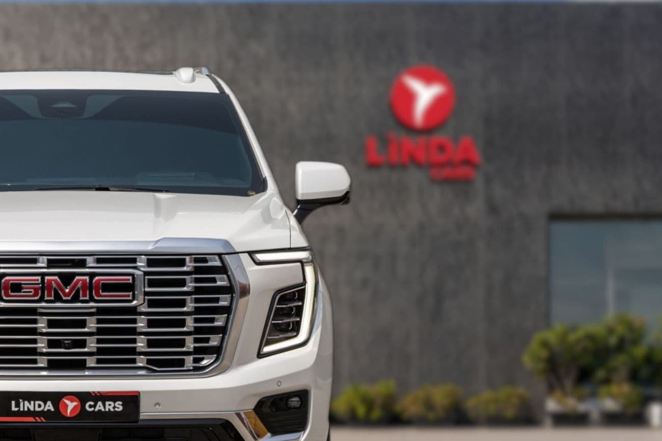 2025 GMC Yukon DENALI thumbnail 3